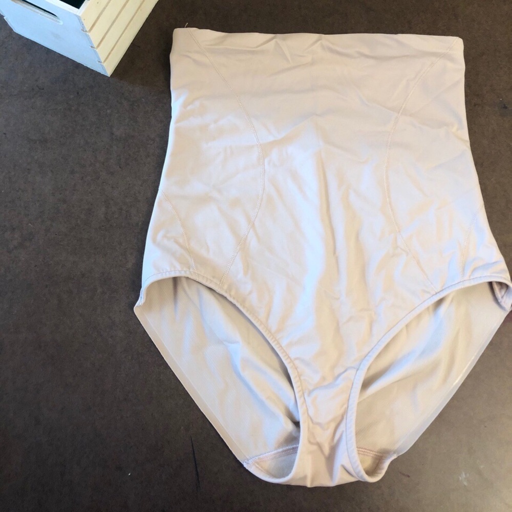 naomi + nicole nude shape wear size 2X // spanx